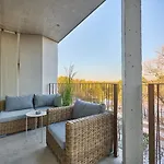 Golden Hour Apartments- Loft H 406 *