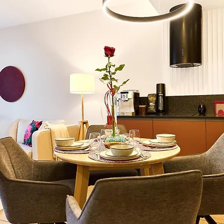 Golden Hour Apartments- Loft H 406