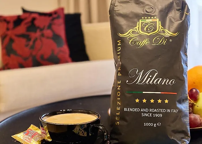 Golden Hour Apartments- Loft H 406 *